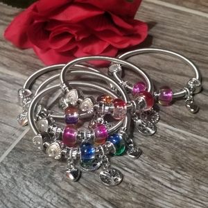3/25🦋 Charm Bracelets Silver tone with Glass Beads New